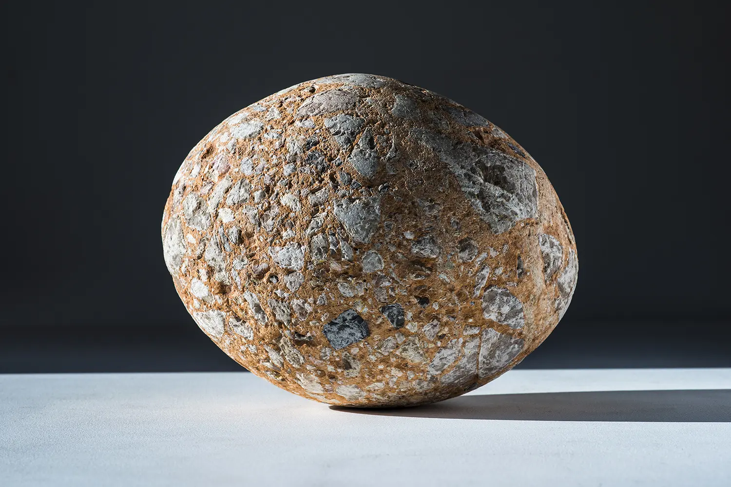 <b>EGG</b> ©2015 Ink jet print on Hahnemühle Photo Rag Ultrasmooth edition 1/3 / 113cm x 80cm